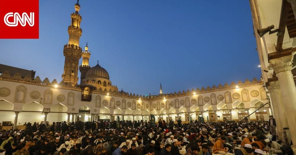 مصر.. "تصويب عاجل" لوزارة الأوقاف عن منع إذاعة صلاتي الفجر والمغرب بمكبرات الصوت